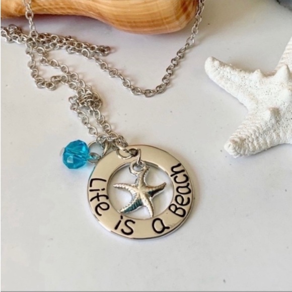 Jewelry - NWOT Life is a Beach Silvertone 18”-20” Adjustable Beaded Starfish Necklace